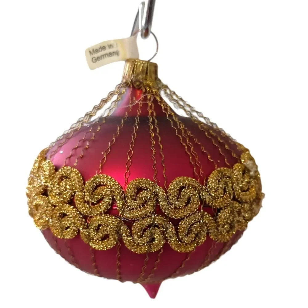 Hand Blown Glass Onion Shaped Ornament Fine Gold Chain Wrapped Victorian Germany